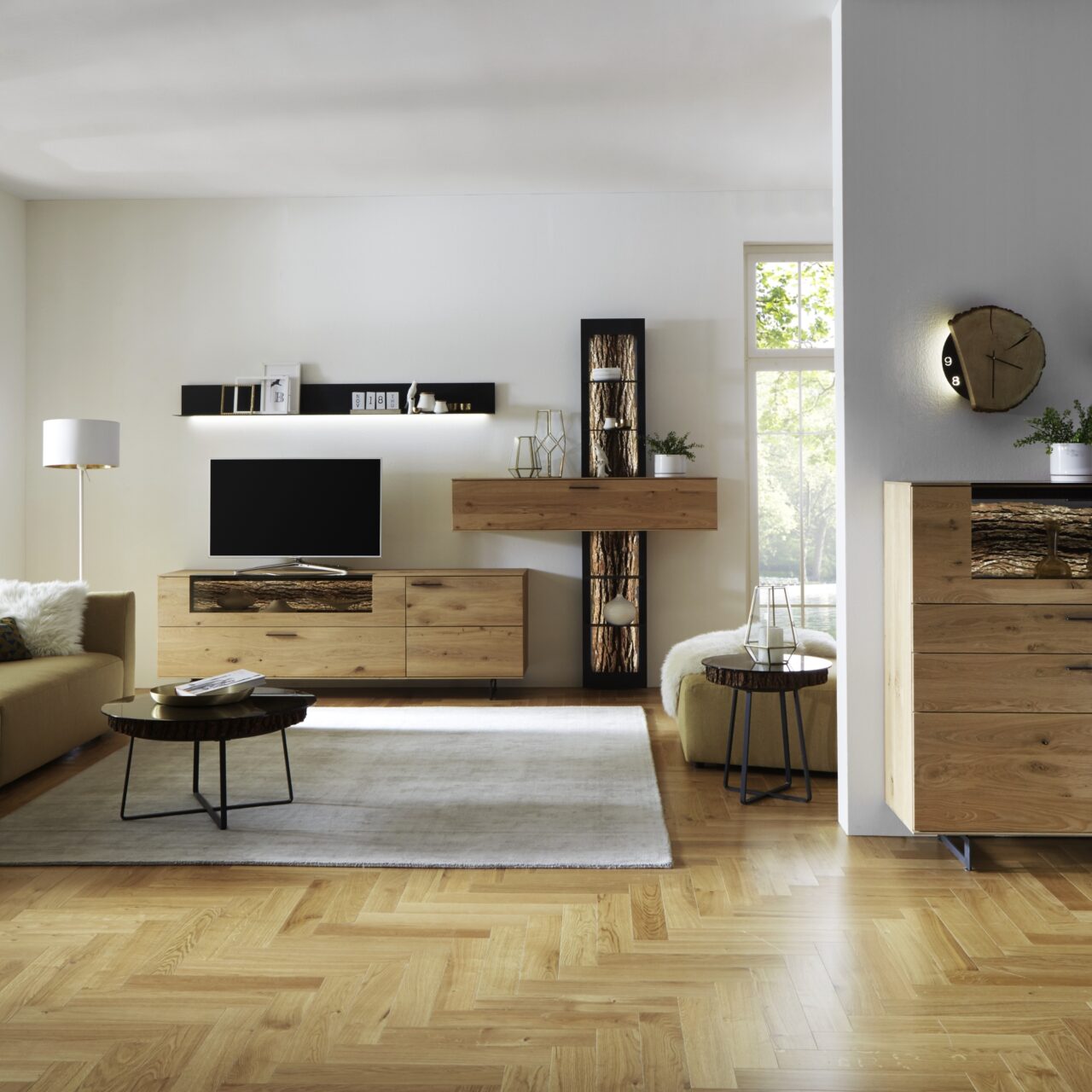 27536_16_Runa_V20_6111_1045_0473